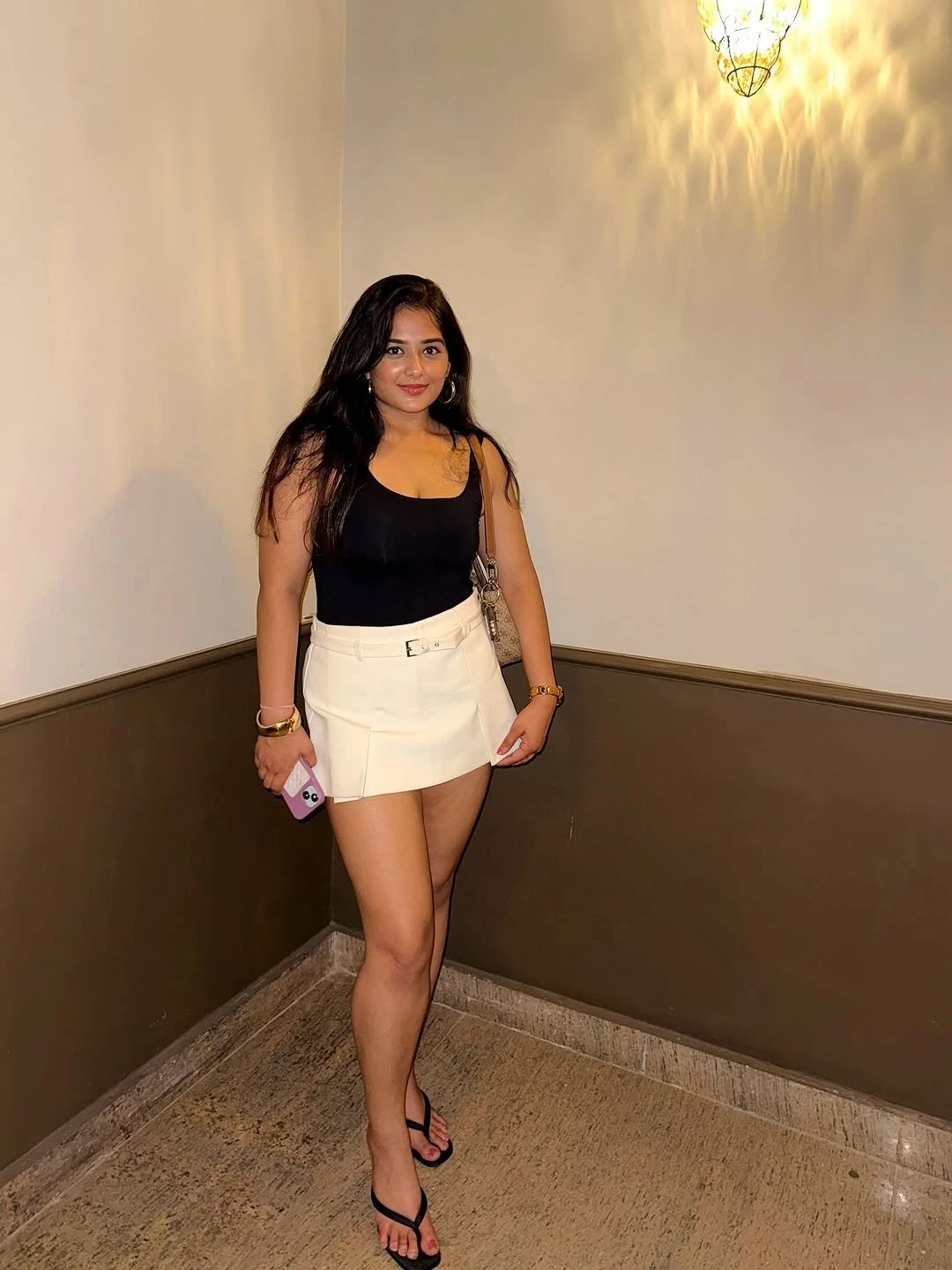 Anny – Indian escort in Kochi — 2 / 4