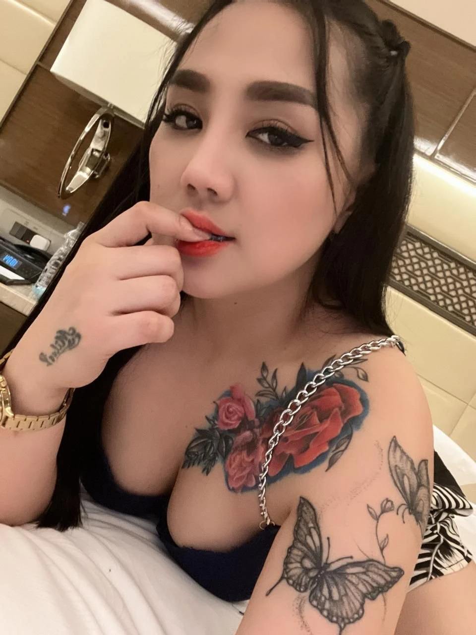 Jiwoo – South Korean escort in Mumbai — 5 / 10