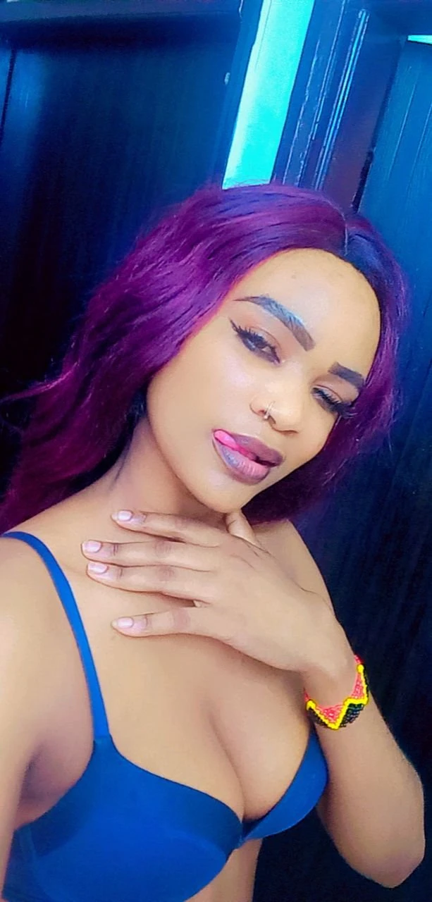 Maya Waters – South African escort in Kathmandu — 2 / 13