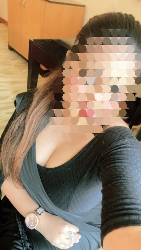 Nude Cam show Service available – Indian escort in Pune, Escort, Pune
