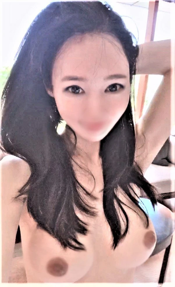 LILLY JUNG- Officially the BEST in Korea – South Korean escort in Seoul — 7 / 30