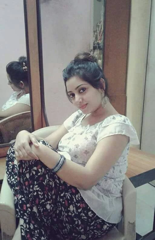 Silpa – Indian escort in Mumbai — 2 / 3
