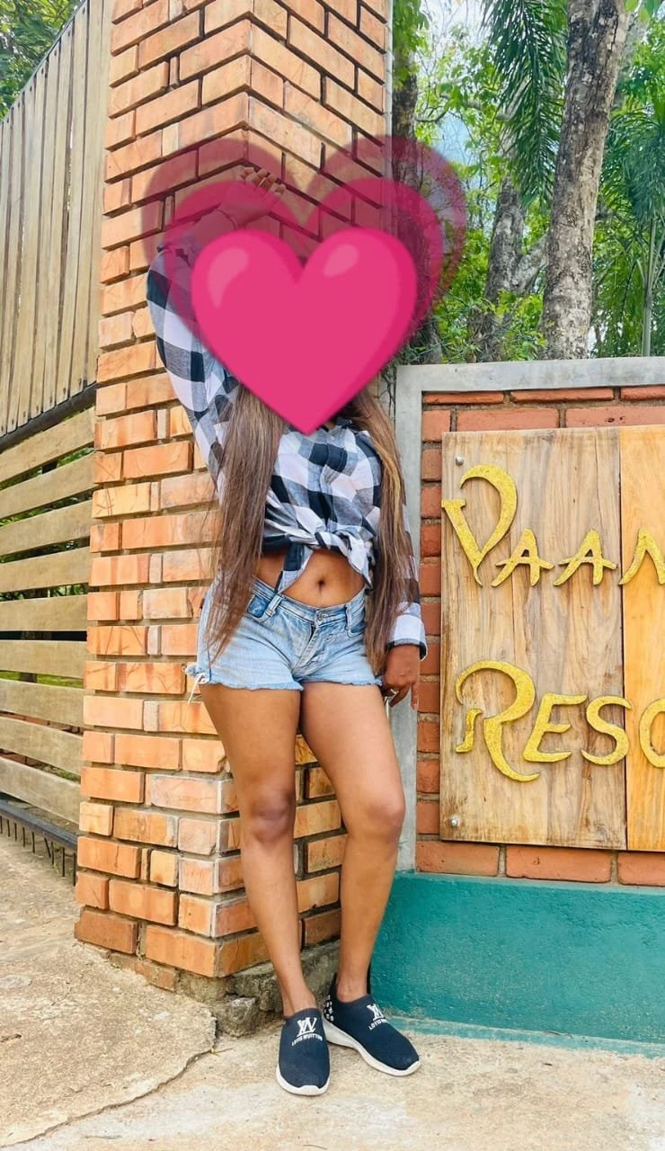 Girls Available – escort in Nuwara Eliya — 2 / 6