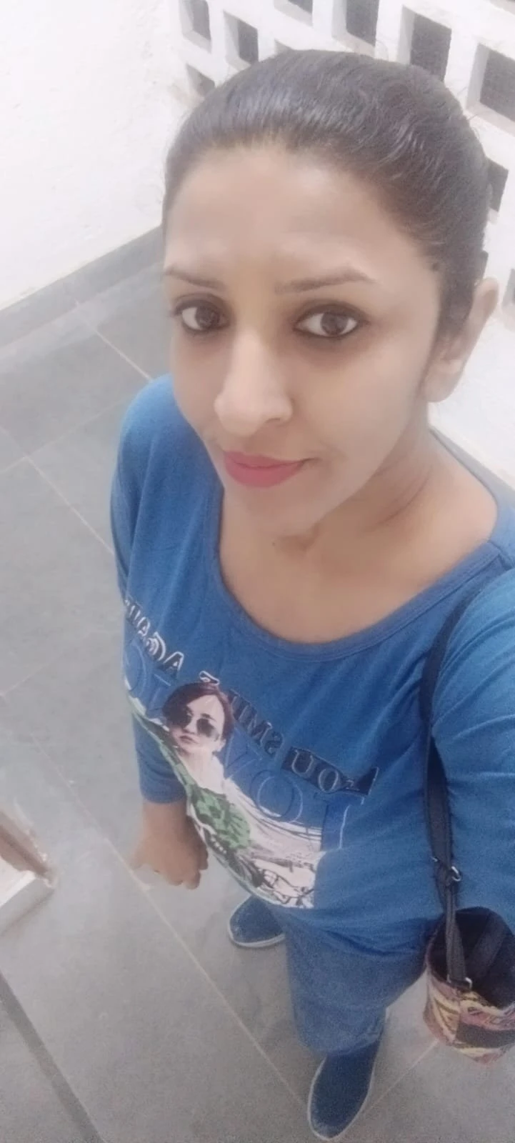 Myra Singh cam & real meet – Indian escort in Hyderabad, Escort, Hyderabad