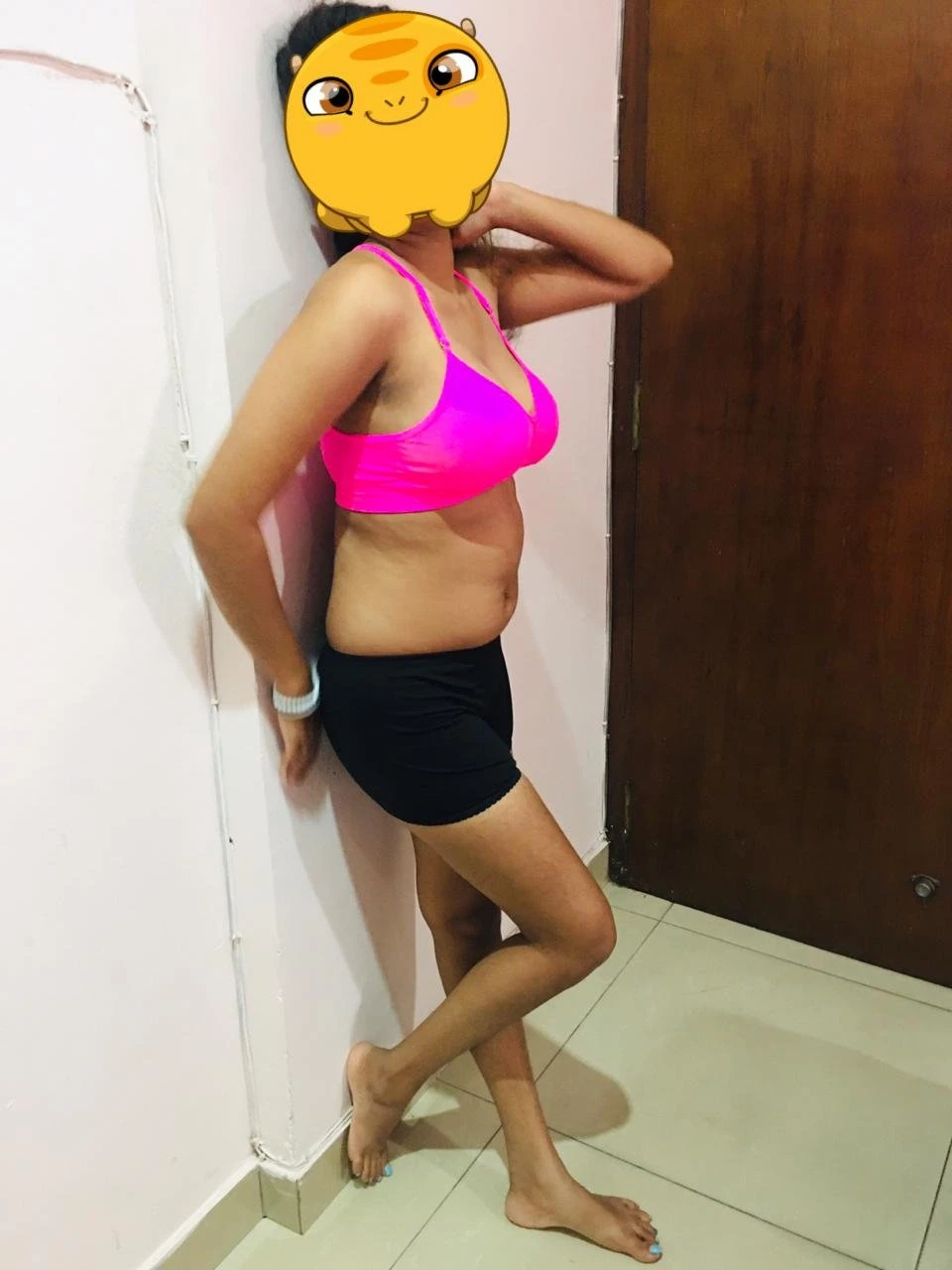 Nishu – Sri Lankan escort in Colombo — 5 / 7