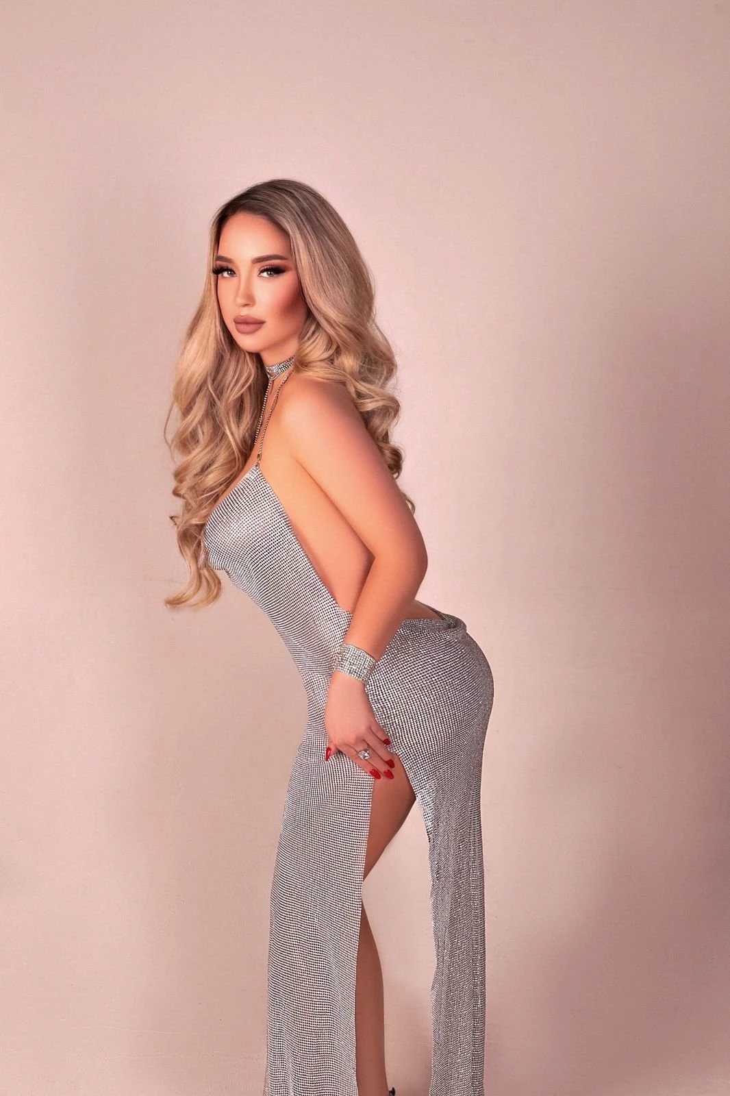 ZKsenia – Russian escort in Beirut — 7 / 9