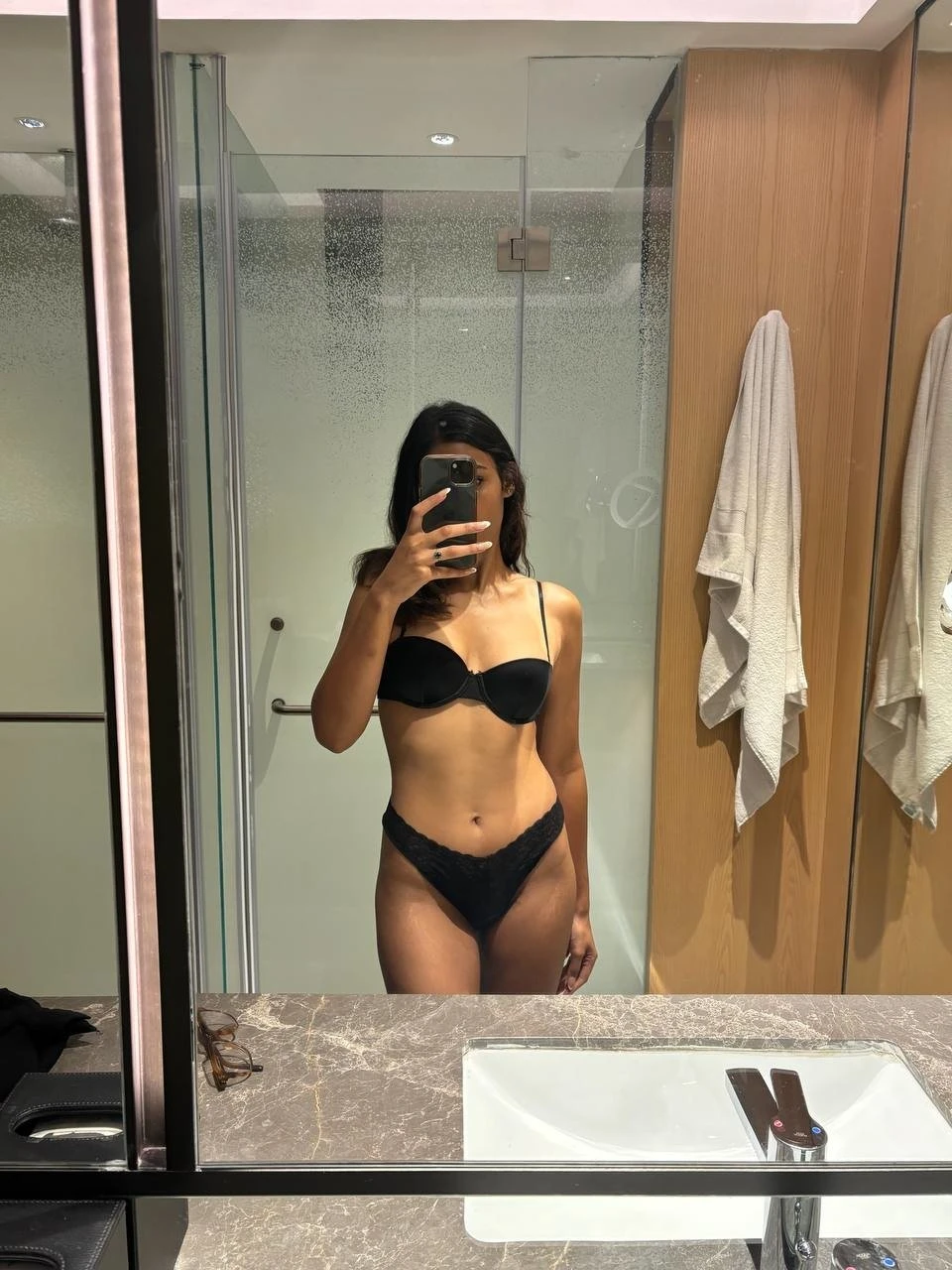 Celina – Indian companion in New Delhi, Escort, New Delhi
