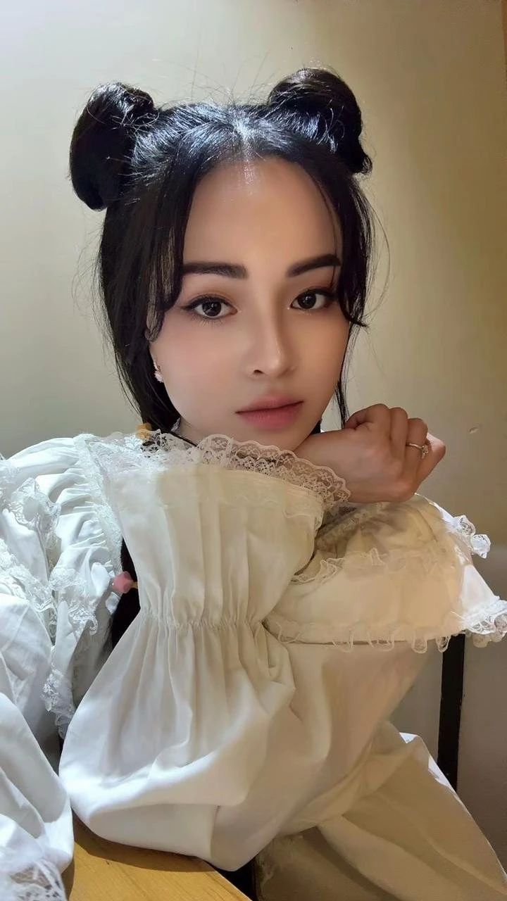 Genuine, OUTCALL – Turkish escort in Mumbai — 16 / 20