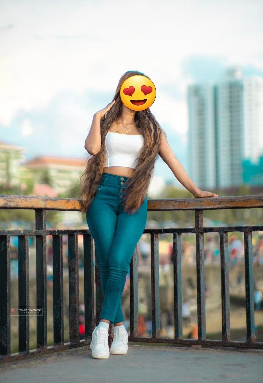Teena Long Hair Girl in Colombo – Algerian escort in Colombo, Escort, Colombo