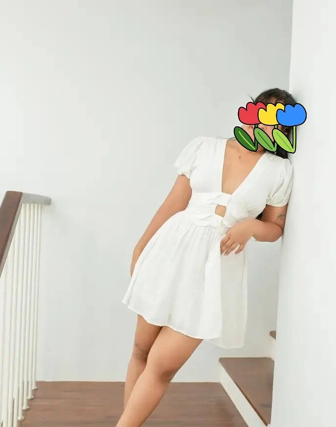 Chamathka young girl .[ 21 ] – Sri Lankan escort in Colombo — 11 / 15