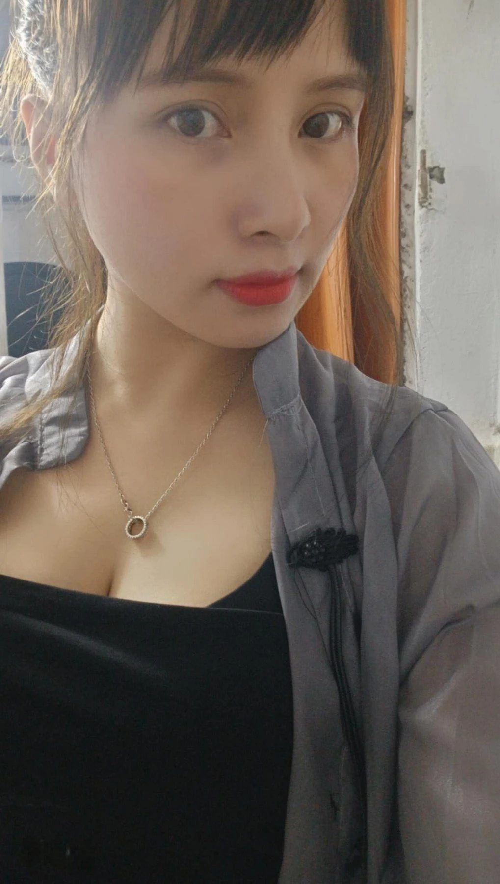 Linlin – Vietnamese escort in Hanoi — 5 / 6
