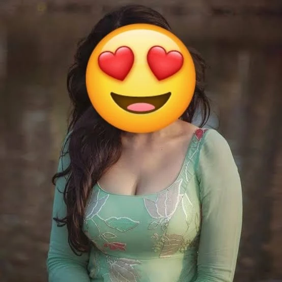 Anu Shree – Indian escort in Hyderabad — 1 / 2