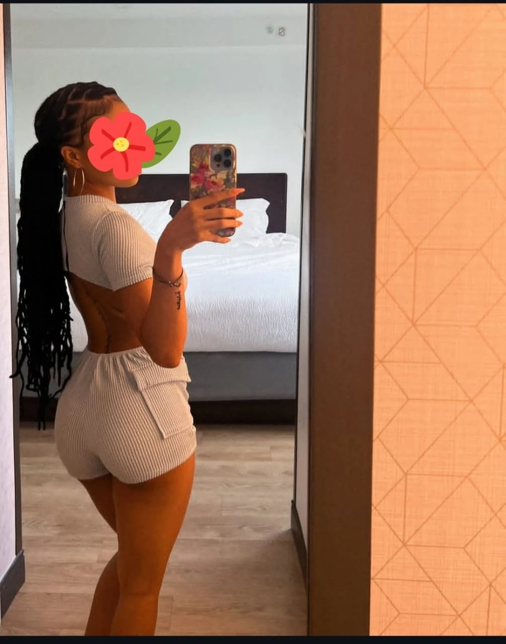 MIXED AFRICAN CUTIE(THAMEL – Jamaican escort in Kathmandu — 5 / 10
