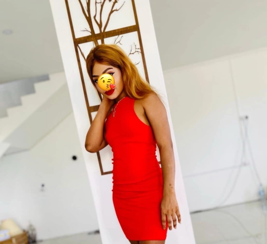 Anysha – Malagasy escort in Mauritius — 5 / 6