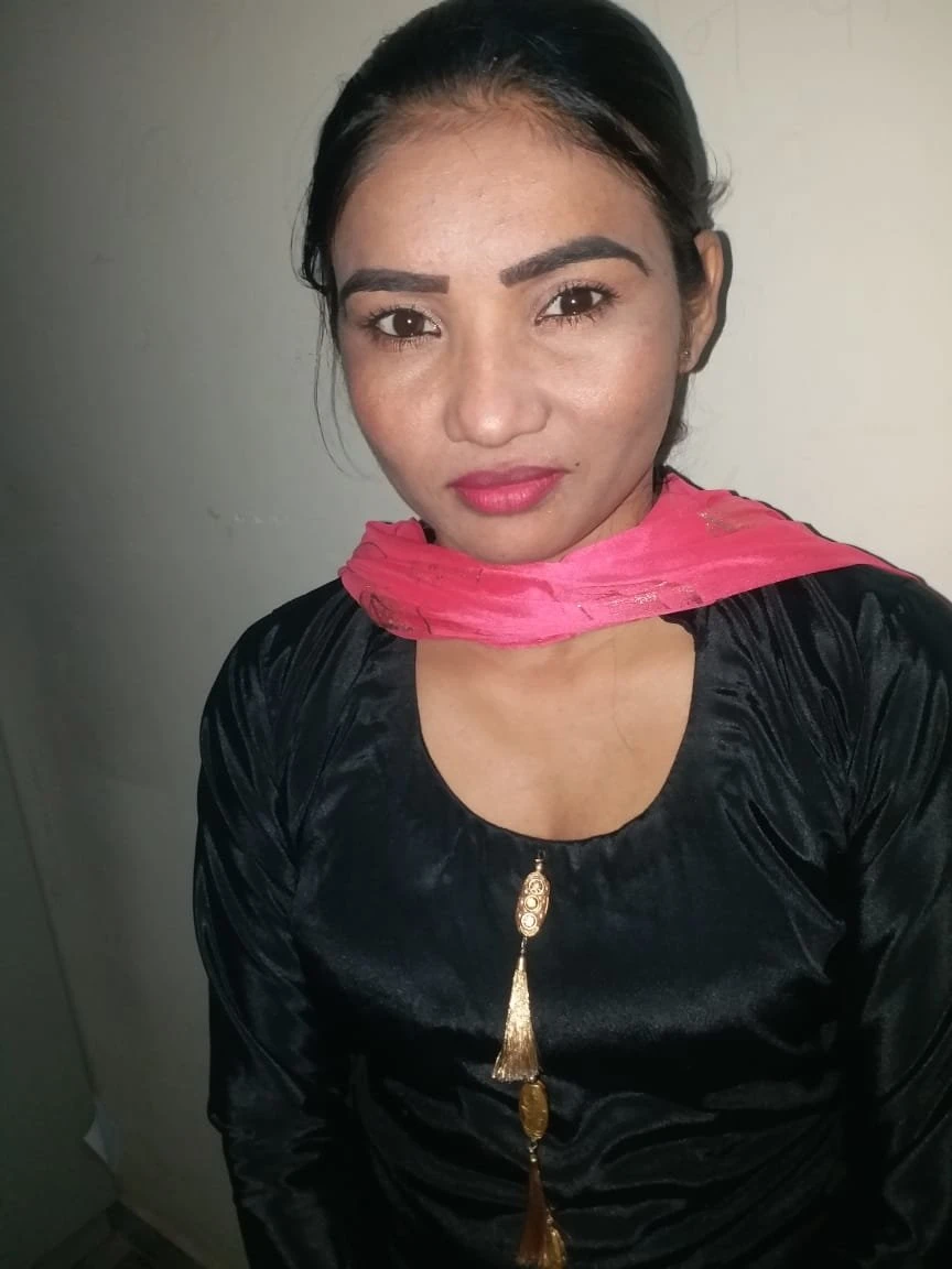 Pooja – Indian escort in New Delhi, Escort, New Delhi