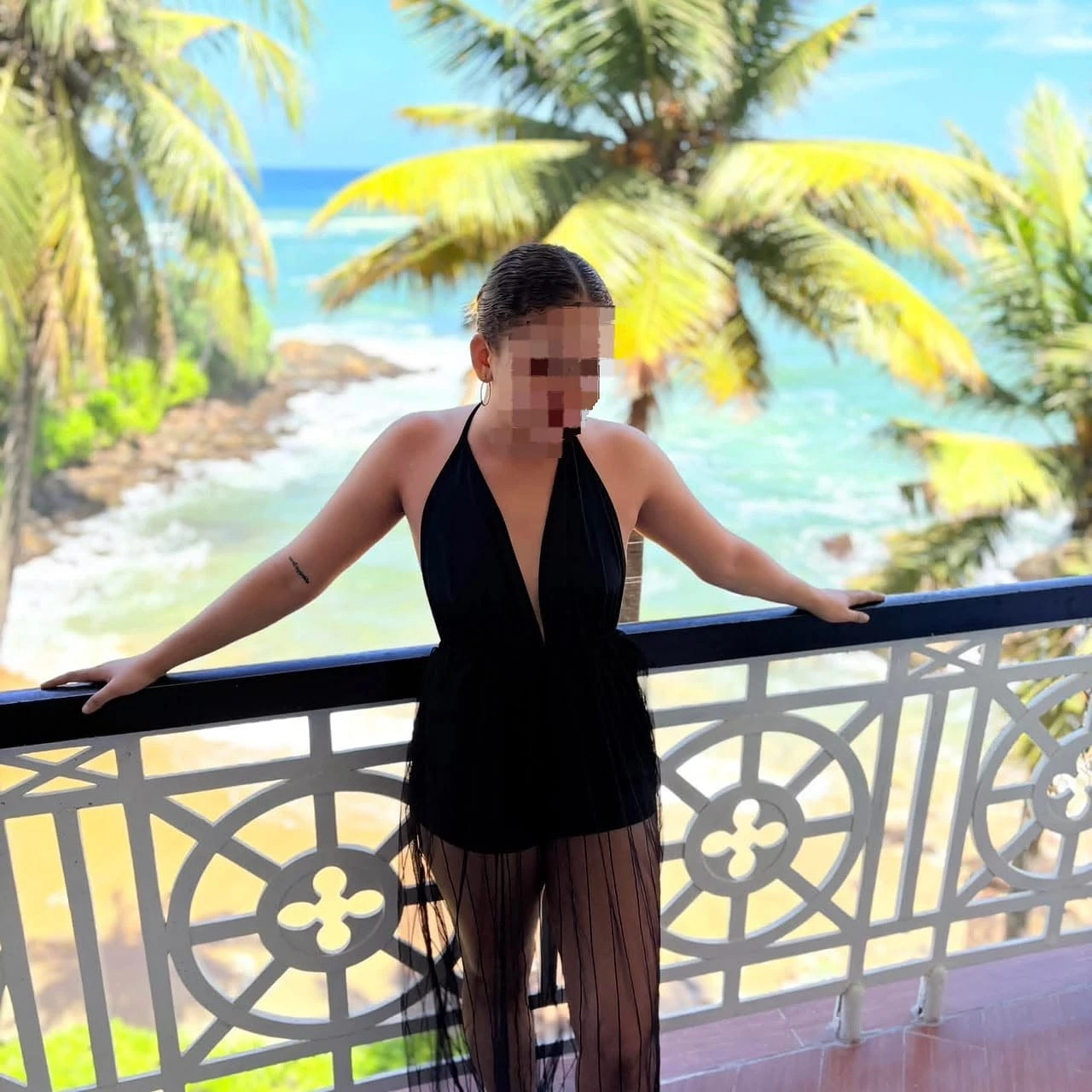Alice – French escort in Colombo — 3 / 4