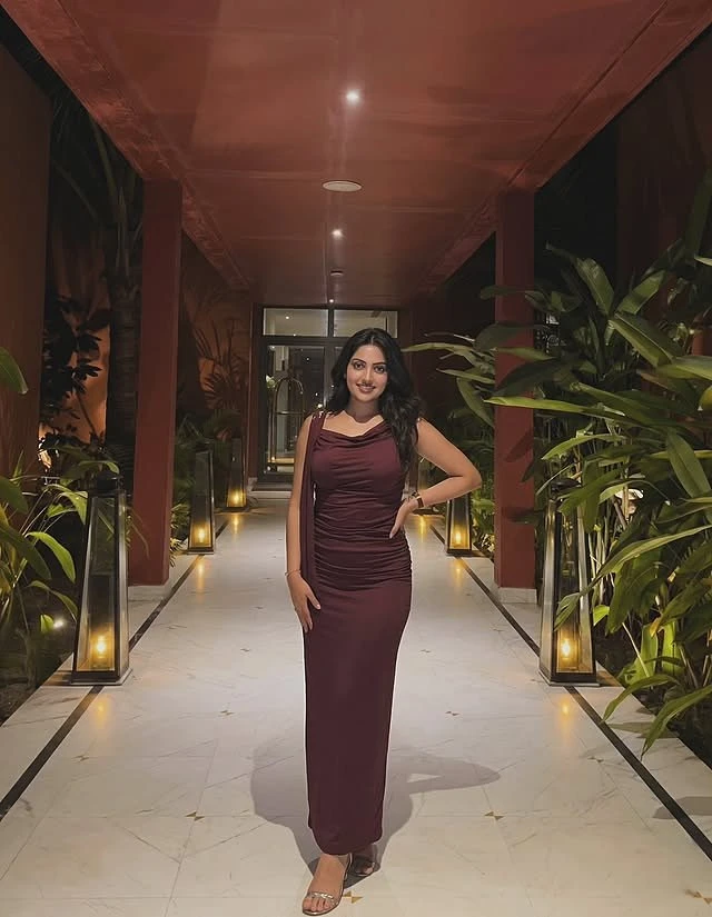 Aarohi – Solomon Islander escort in Maldives — 2 / 5