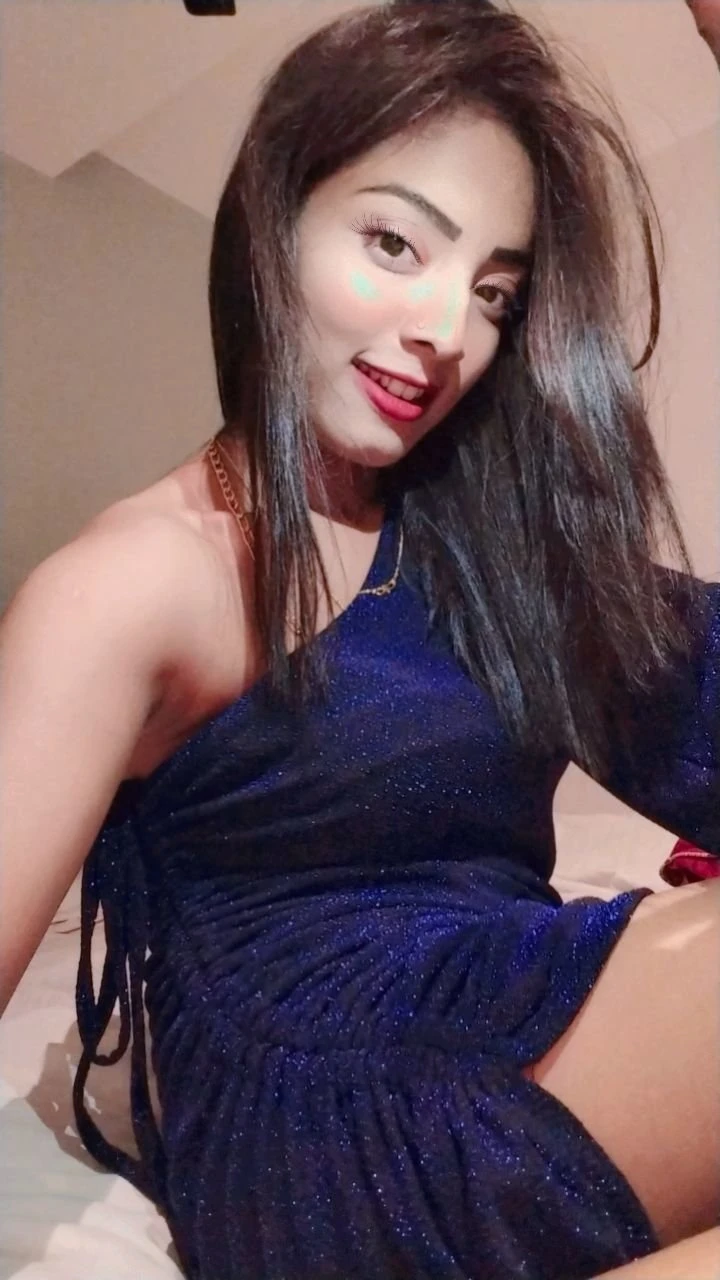 Nisha Sharma – Indian escort in Mumbai — 4 / 6