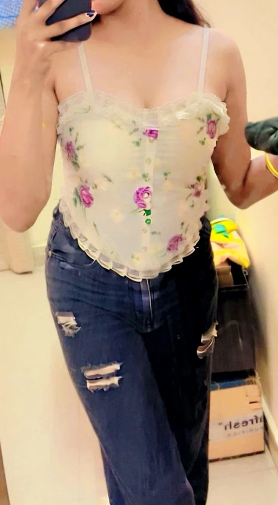 Ind Girll for Outcalls Gurgaon South Del – Indian escort in Gurgaon, Escort, Gurgaon