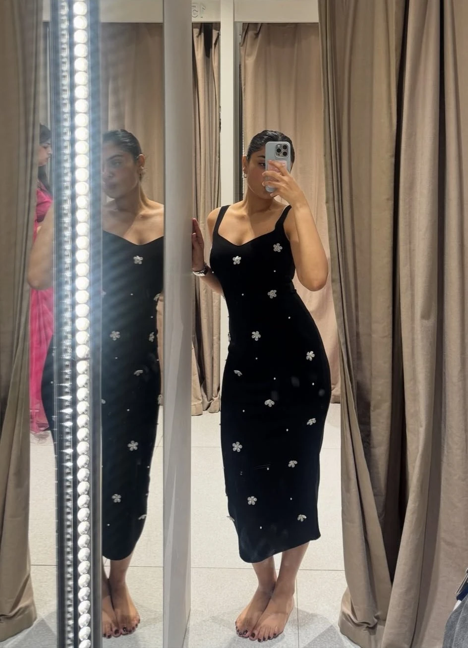 Dhansree – Indian escort in Hyderabad — 2 / 4