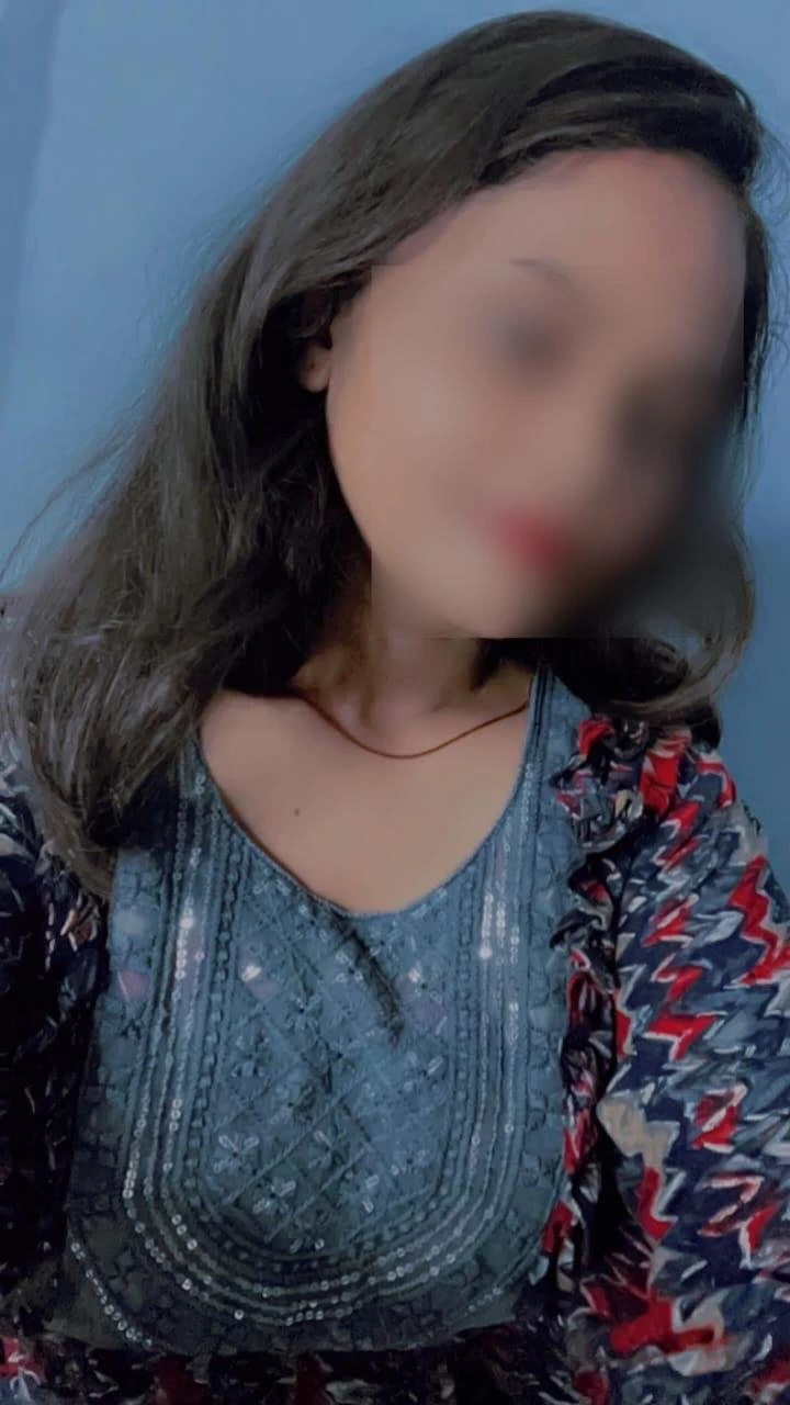 Monika independent girl – Indian escort in Hyderabad — 4 / 6