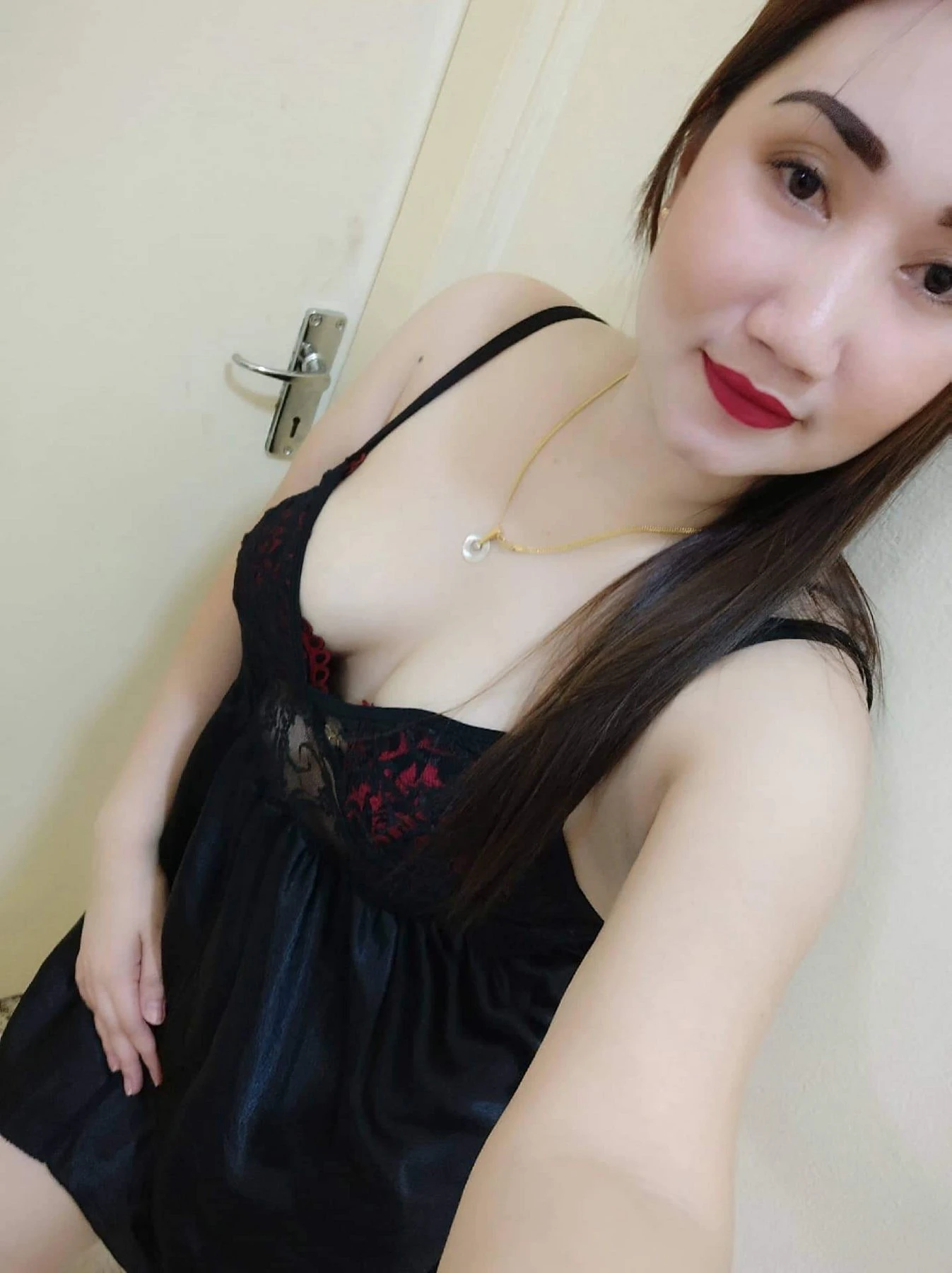 Hotpinay Marga – Filipino escort in Mumbai — 8 / 10