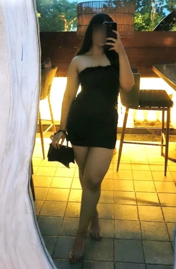 Kriti Your Elegant Escape in Mumbai – Indian escort in Mumbai — 1 / 8