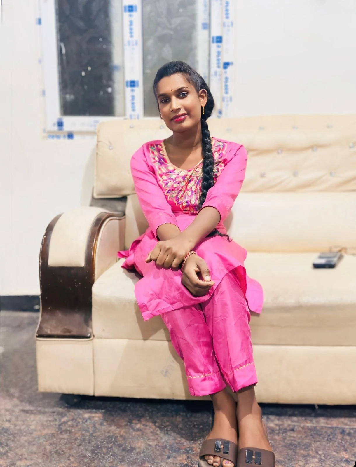Shruthi Reddy – Indian escort in Hyderabad — 2 / 4