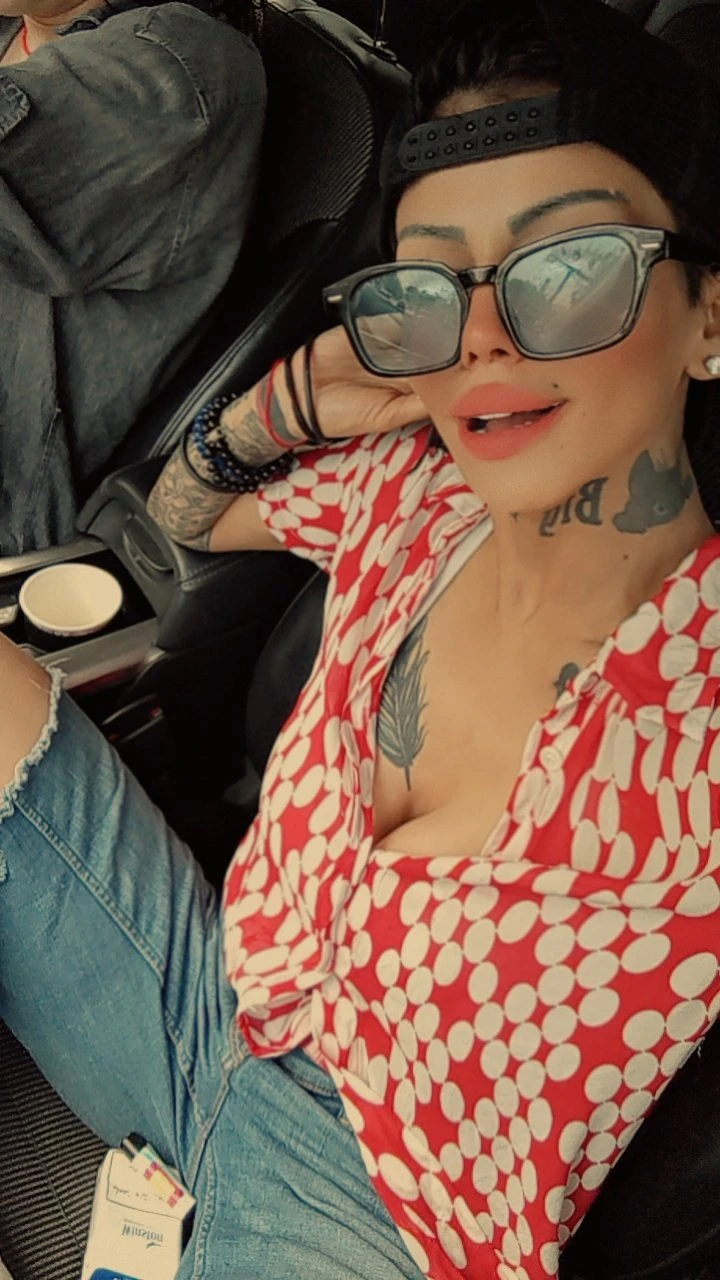 Katrin – Lebanese escort in Beirut — 2 / 23