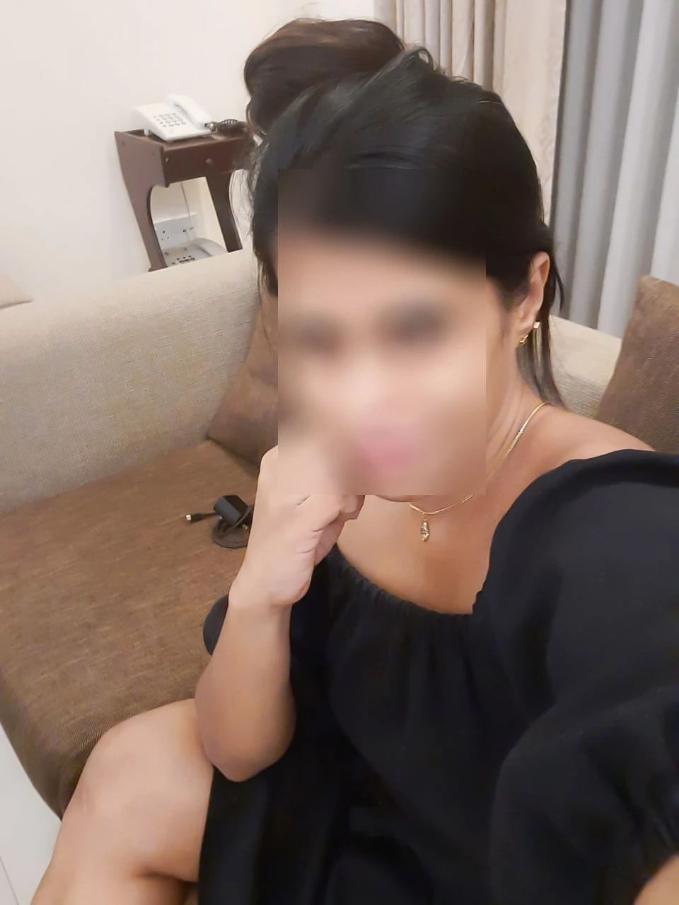 Nethu Meetup/ CAM/ Body to Body Massage – Sri Lankan escort in Colombo — 17 / 19