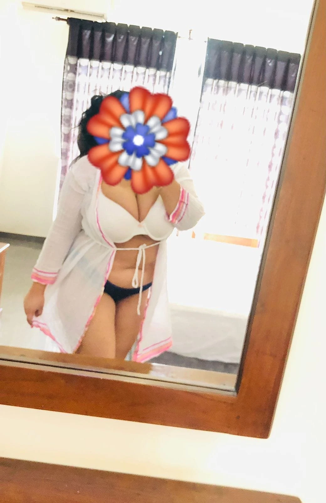 Banuki – Sri Lankan escort in Colombo — 23 / 26