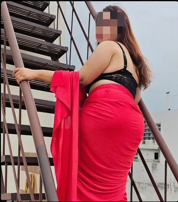 Nidhi – Indian escort in Pune — 2 / 3