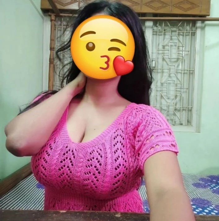 Tanu Sharma real meet ESCORT service – Indian escort in Pune — 4 / 6