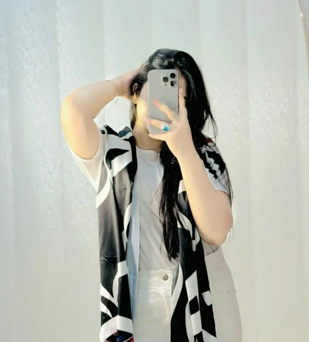 Rina – Indian escort in Pune — 1 / 4