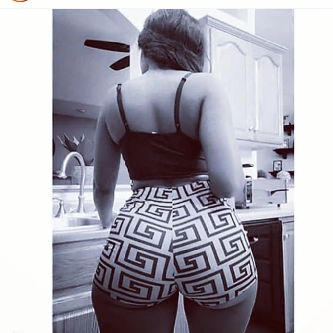 Malaika – Ethiopian escort in Noida — 3 / 4