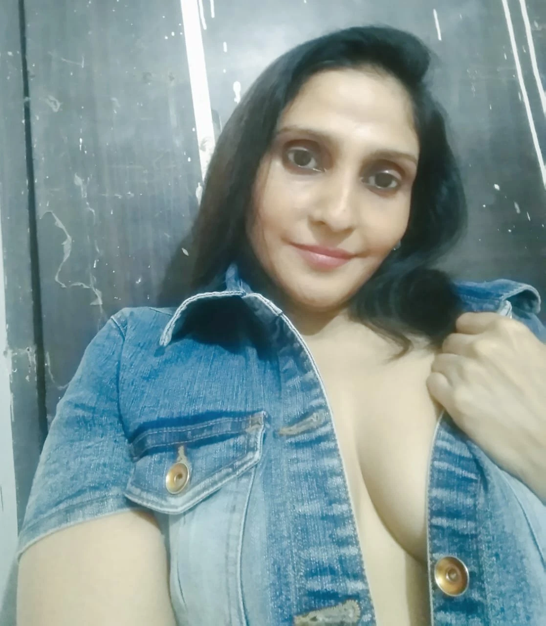 Lara ANAL QUEEN – Indian escort in Mumbai — 4 / 6