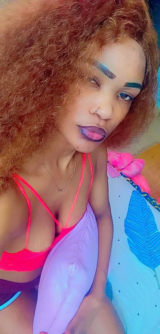 Maya Waters – South African escort in Kathmandu — 7 / 13