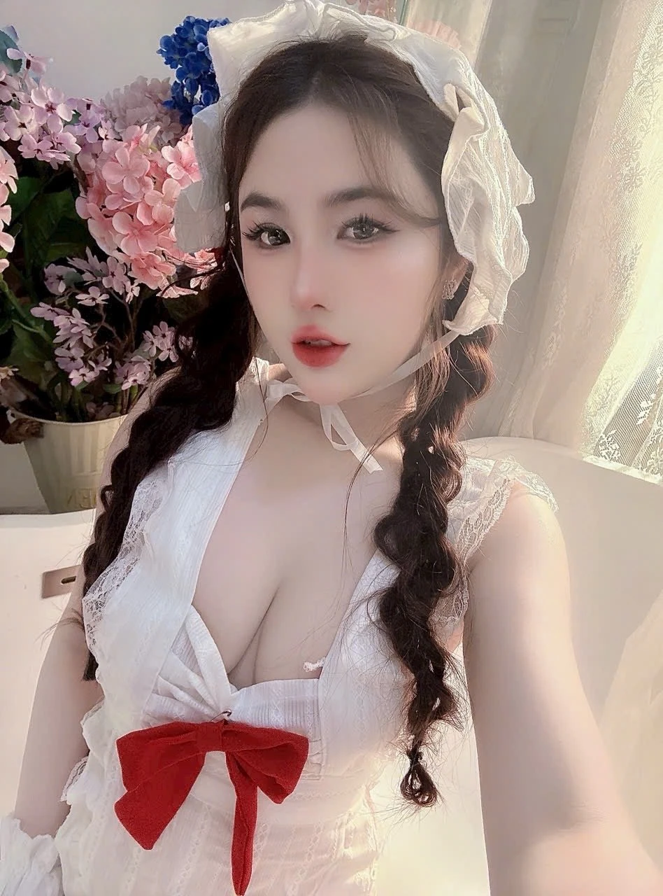 MiMi – Vietnamese escort in Ho Chi Minh City — 4 / 6