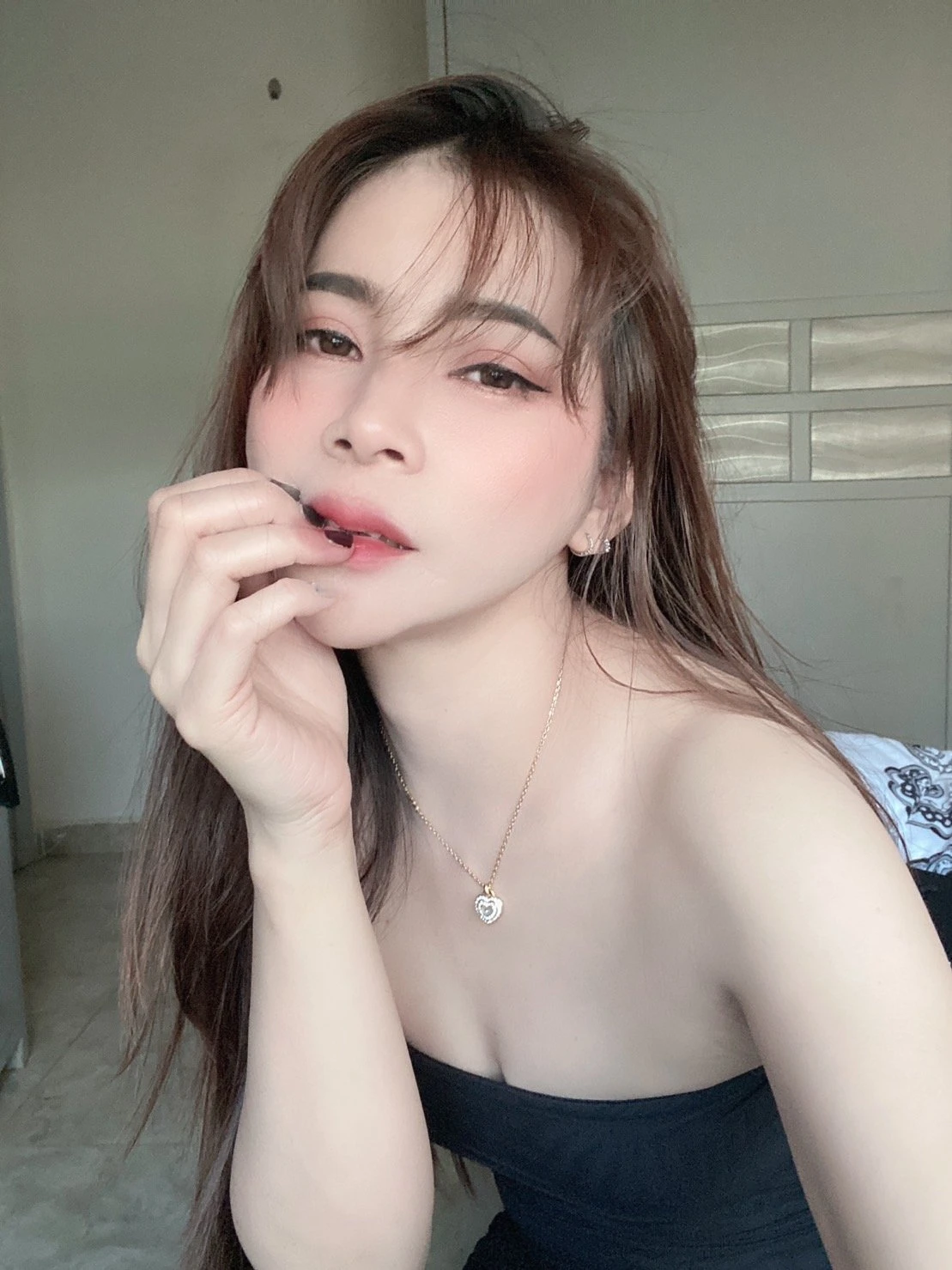Lihan – Chinese escort in Budva — 4 / 6