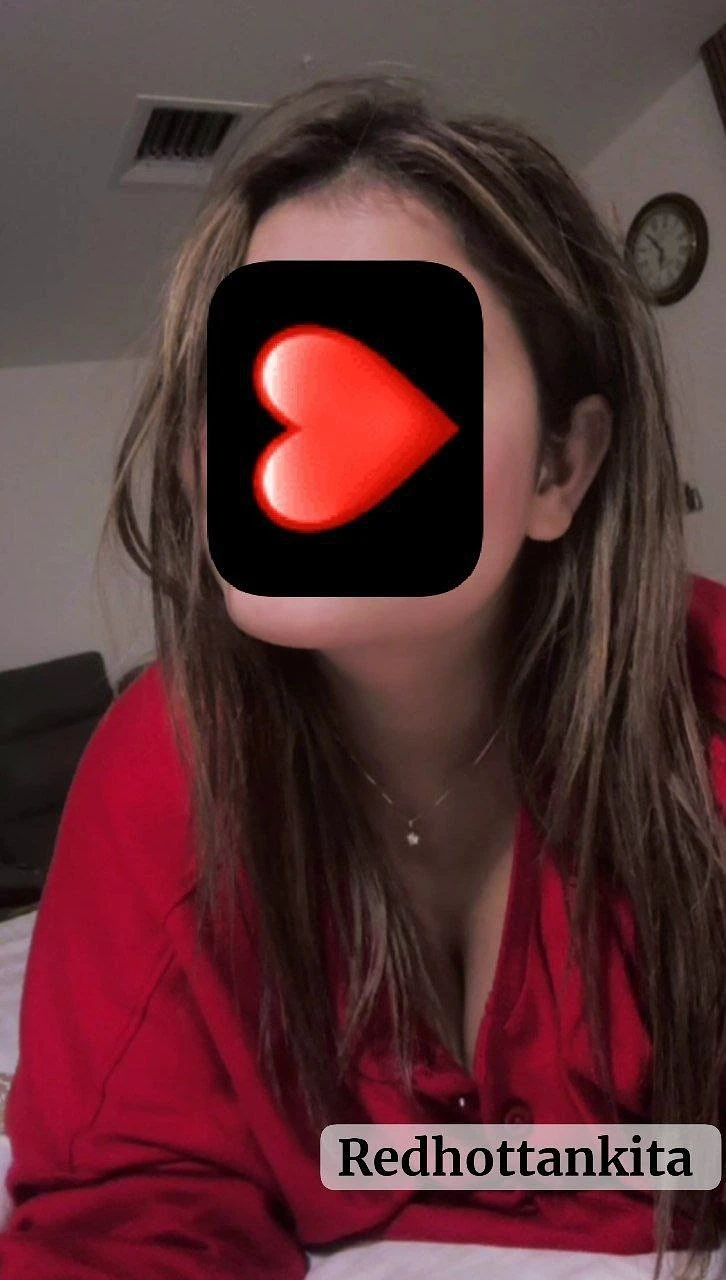 Ankita – Indian escort in Mumbai — 2 / 4