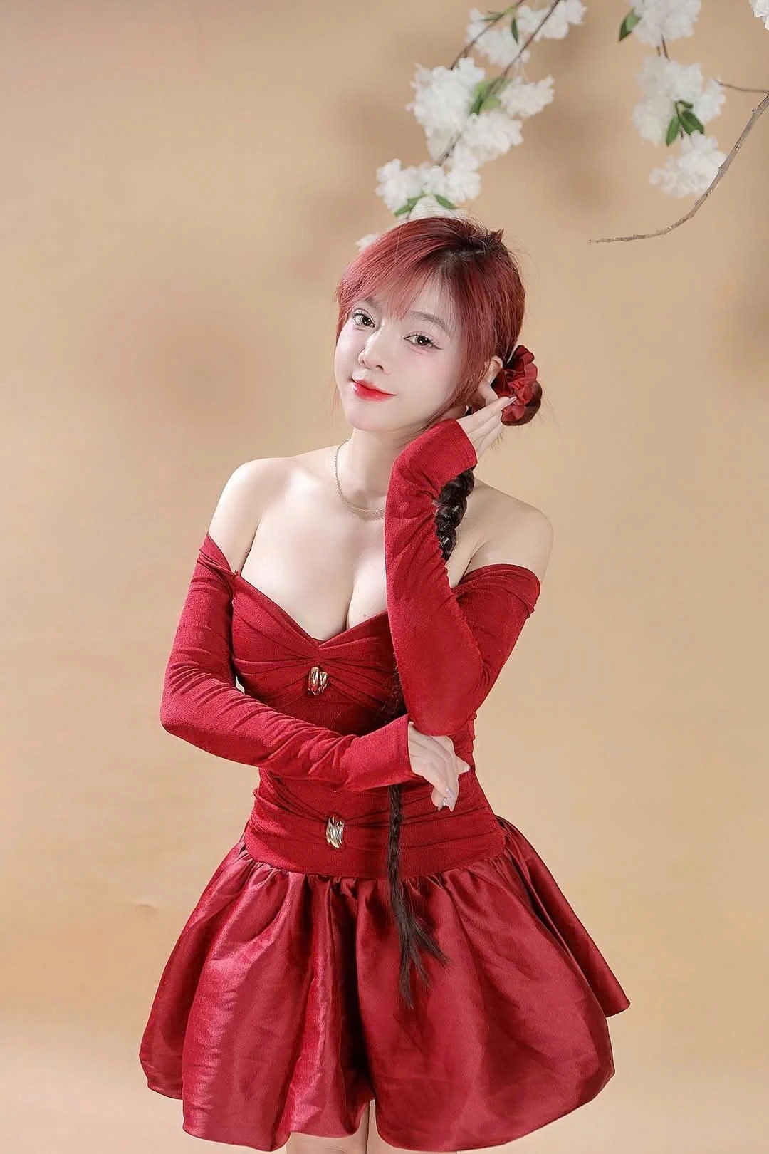 Phuong Inna: Horny Girl $60 – Vietnamese escort in Da Nang — 2 / 8