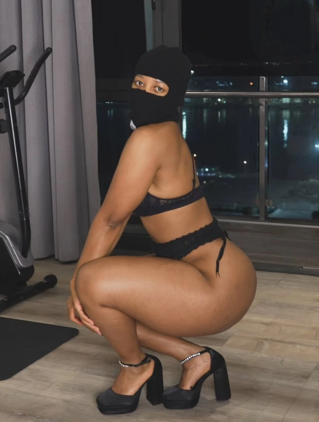 Adanaa – Nigerian escort in Maldives — 3 / 4
