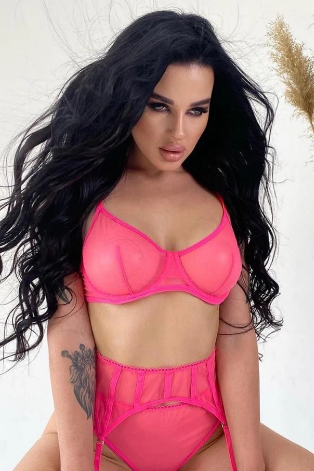 Diana – Swedish escort in Tirana — 2 / 7