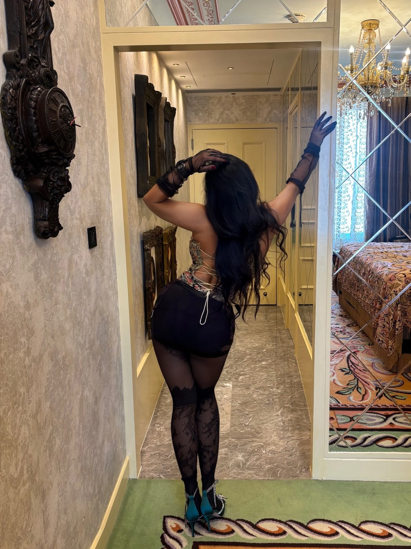 Pooja496 – Indian escort in Kolkata — 11 / 17