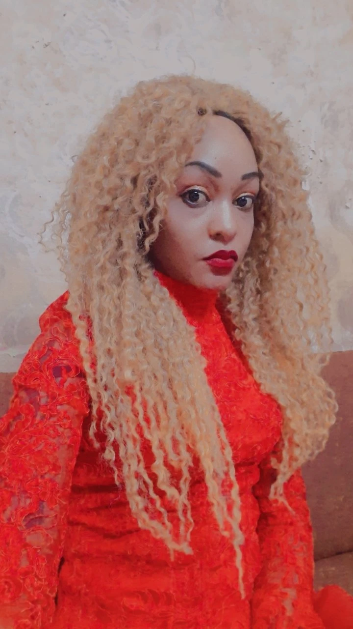 Red❤ – Rwandan escort in New Delhi — 8 / 9