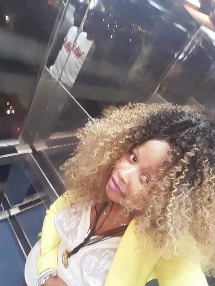 Rinah – South African escort in New Delhi — 2 / 5