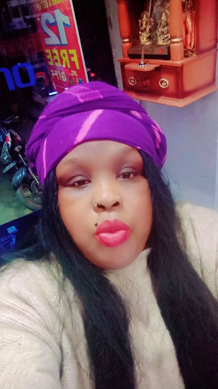Lara Angel – Cameroonian escort in New Delhi — 3 / 11