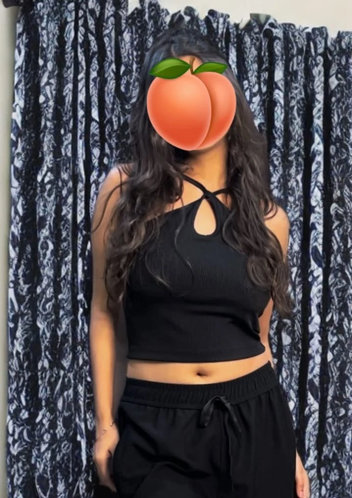 Amisha (Cam N Meet) – Indian escort in Noida, Escort, Noida