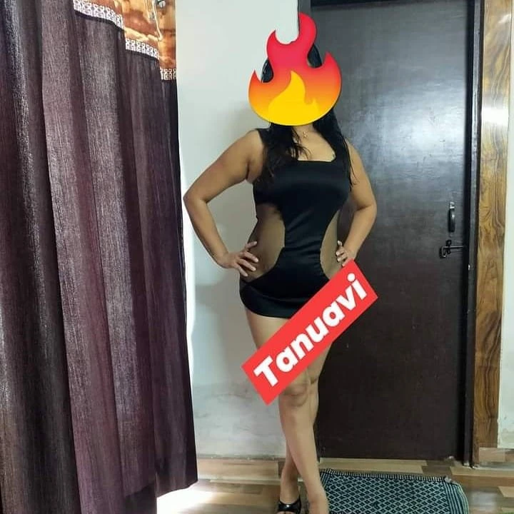 Tanuavi – Indian escort in New Delhi — 6 / 9