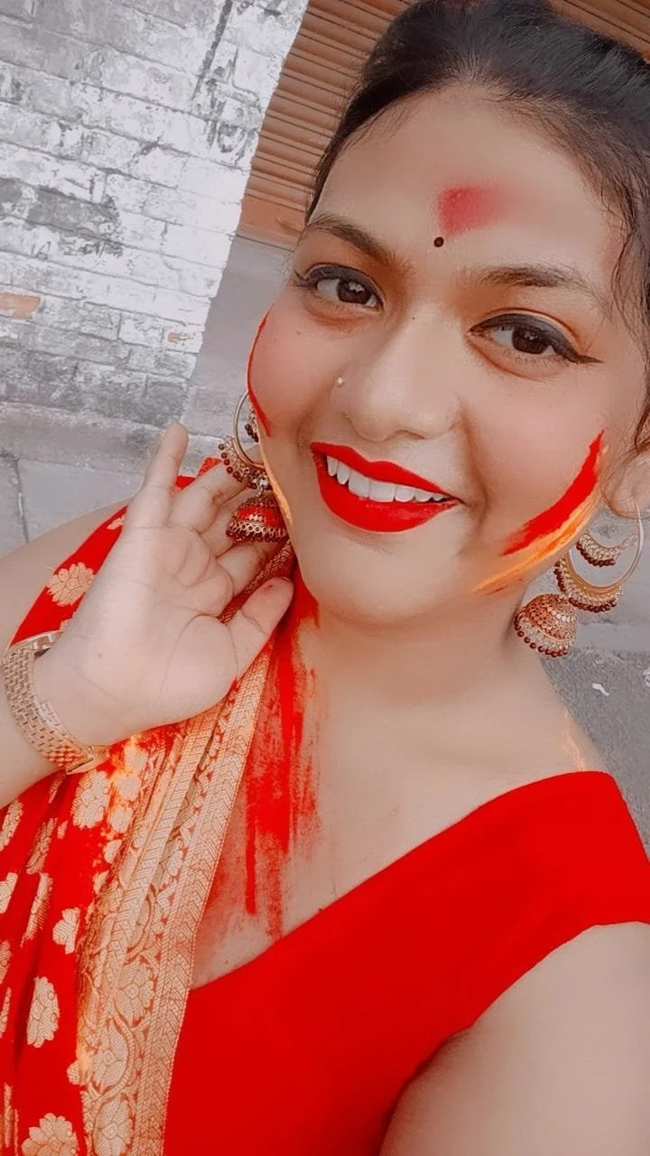 Kolkata Glamour Escort Service – Indian escort agency in Kolkata — 8 / 11